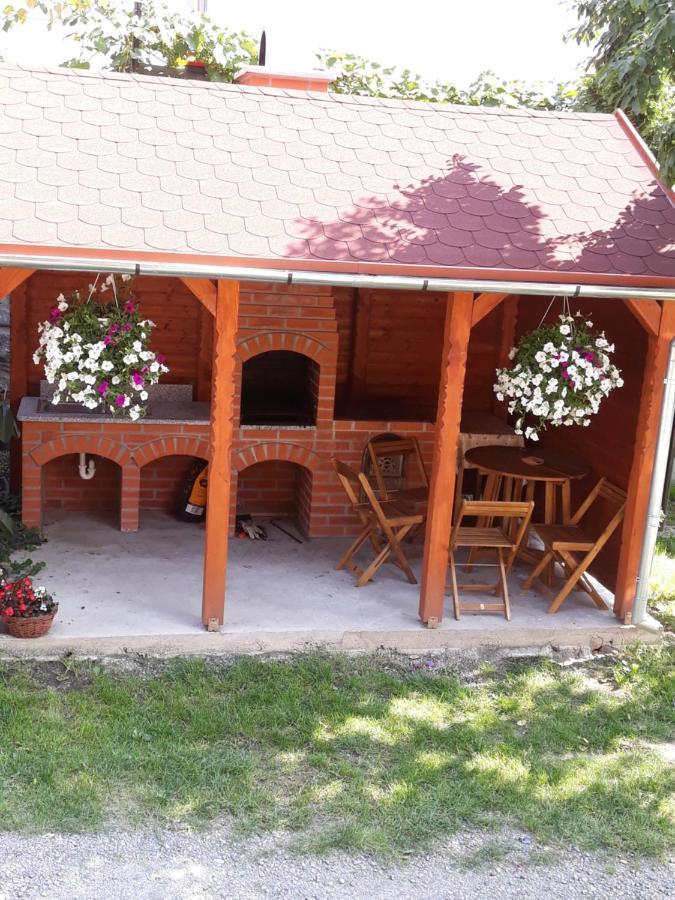 Molnár Vendeghaz Praid Exterior foto