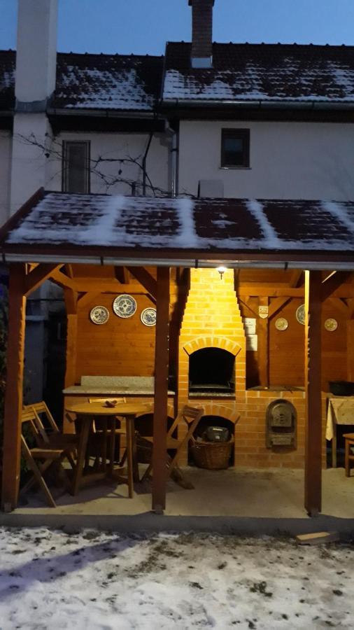 Molnár Vendeghaz Praid Exterior foto